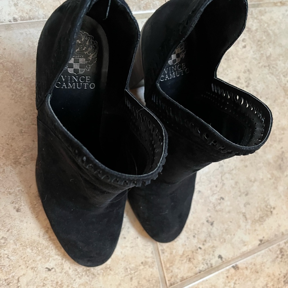 Vince Camuto suede leather boots - Picture 3 of 8